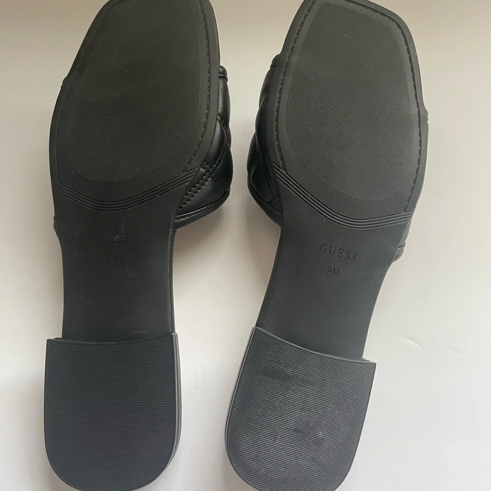 New in box- Guess Black Quilted Mules with Gold Accent - Picture 3 of 9